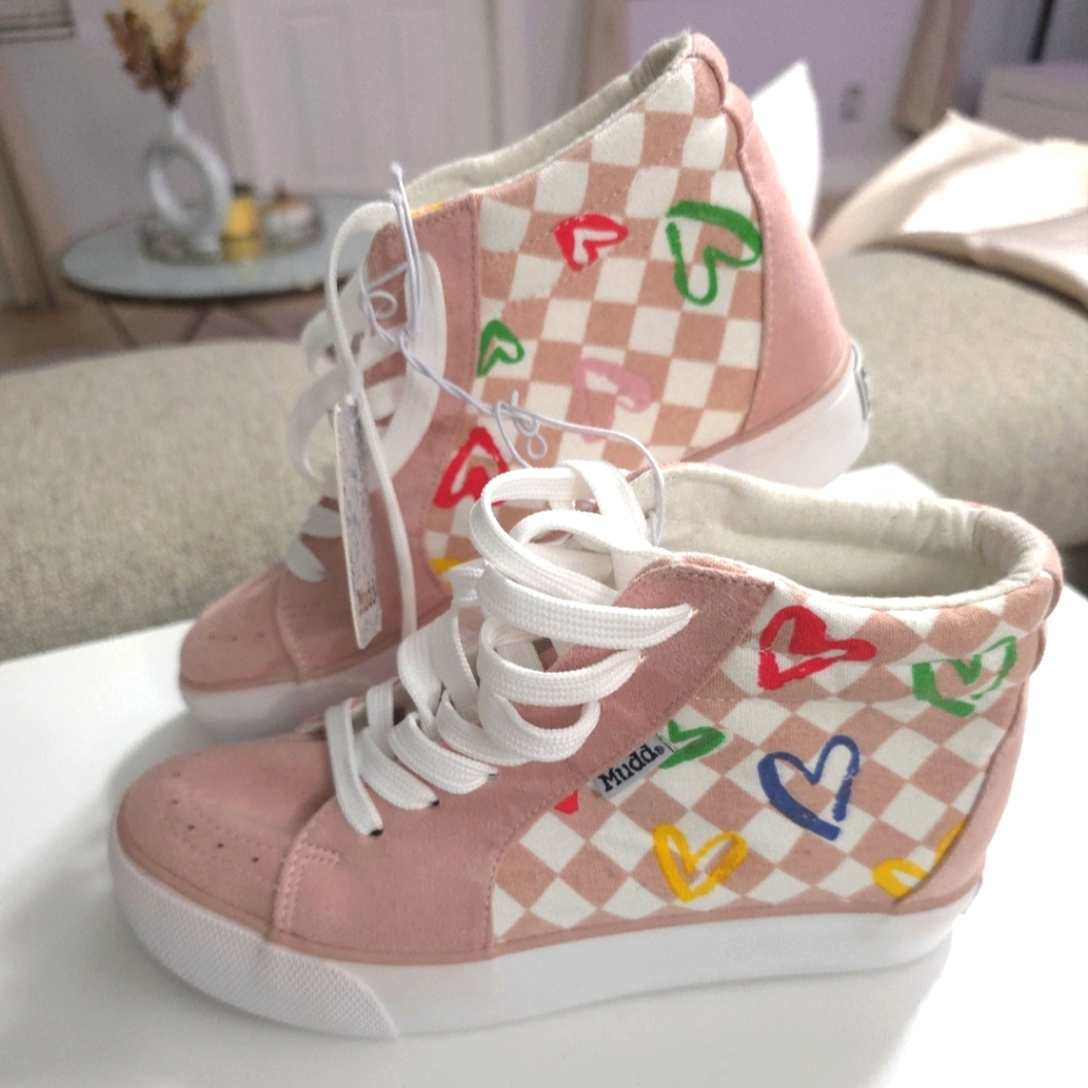 Mudd Sneakers High Tops Girl Size‎ 4 And 7Heart Checkered "Poppy"  School Pink